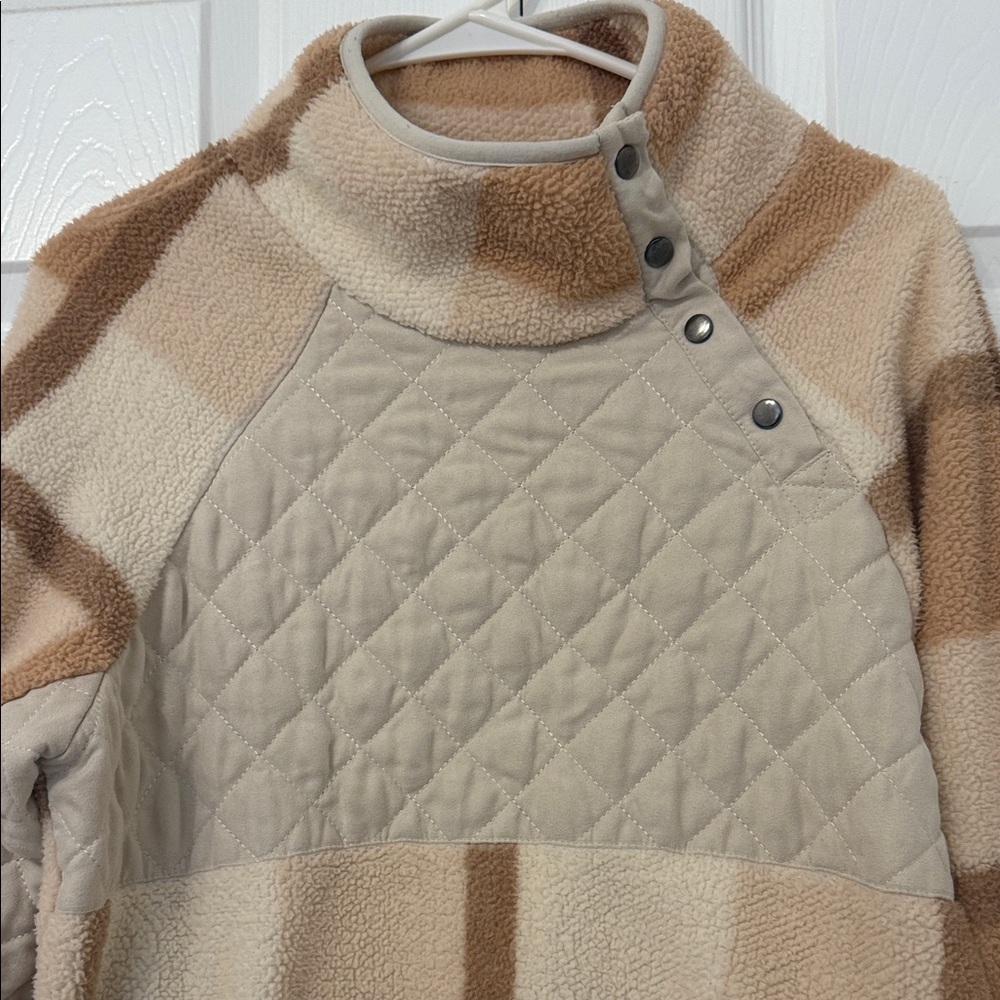 Pink Lily Plaid Turtleneck Pullover - Picture 3 of 4
